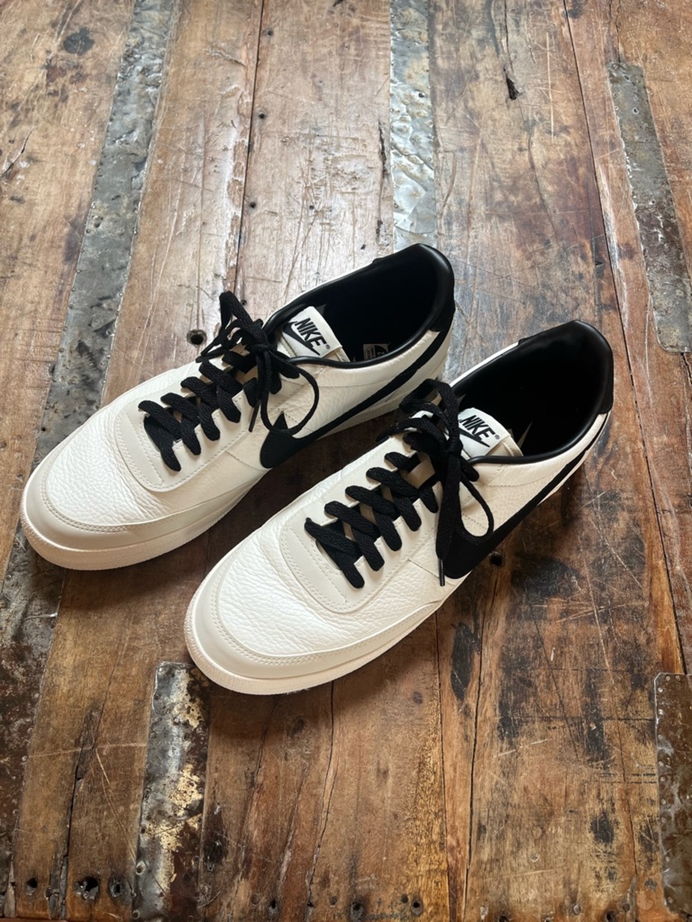 Nike Killshot 2 Black and White Like New